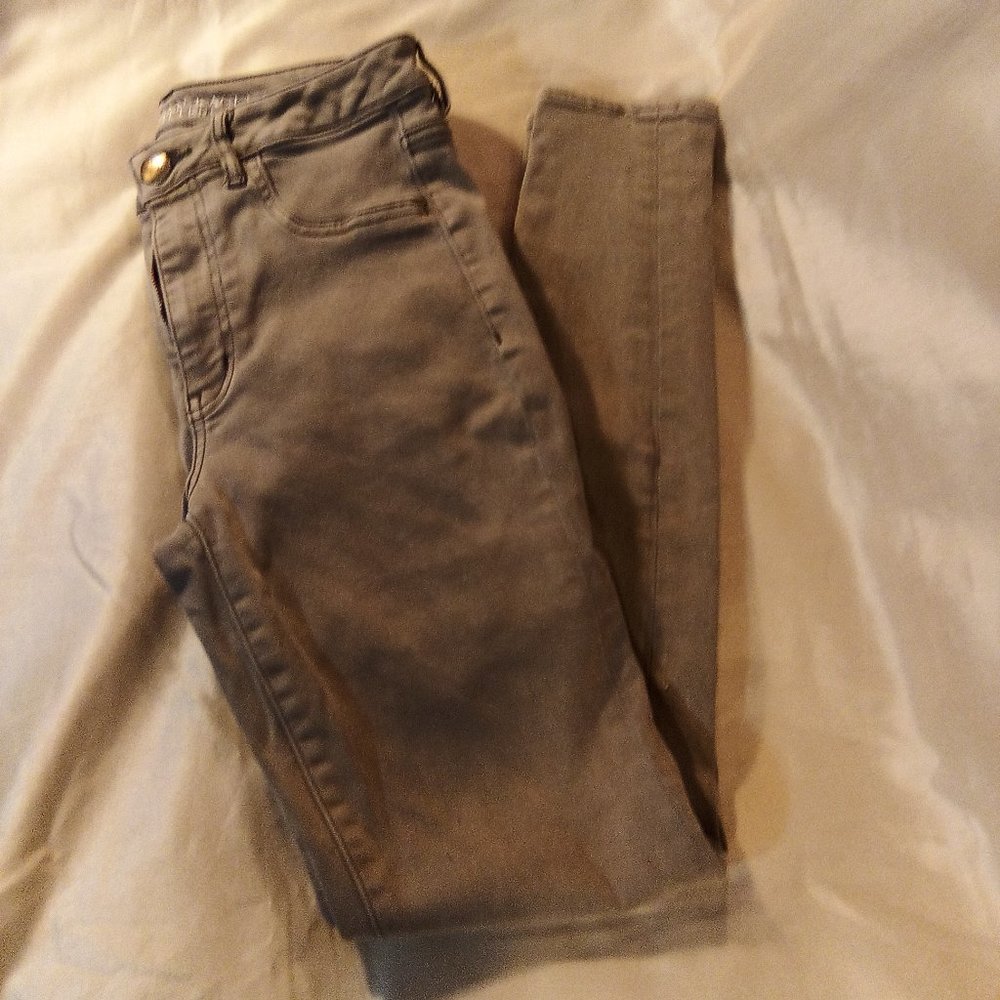 Sky High Jeggings by "American Eagle Outfitters" Size 6